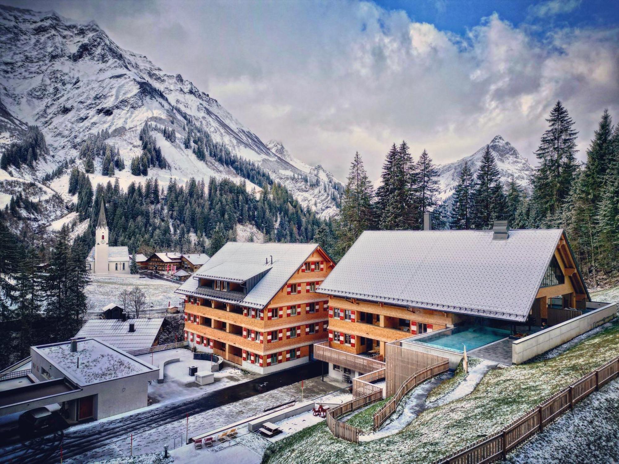 Aparthotel Berghaus Schröcken Exterior foto